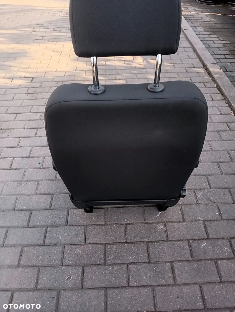 Fotel kierowcy VW T6 Austin podłokietnik - 8