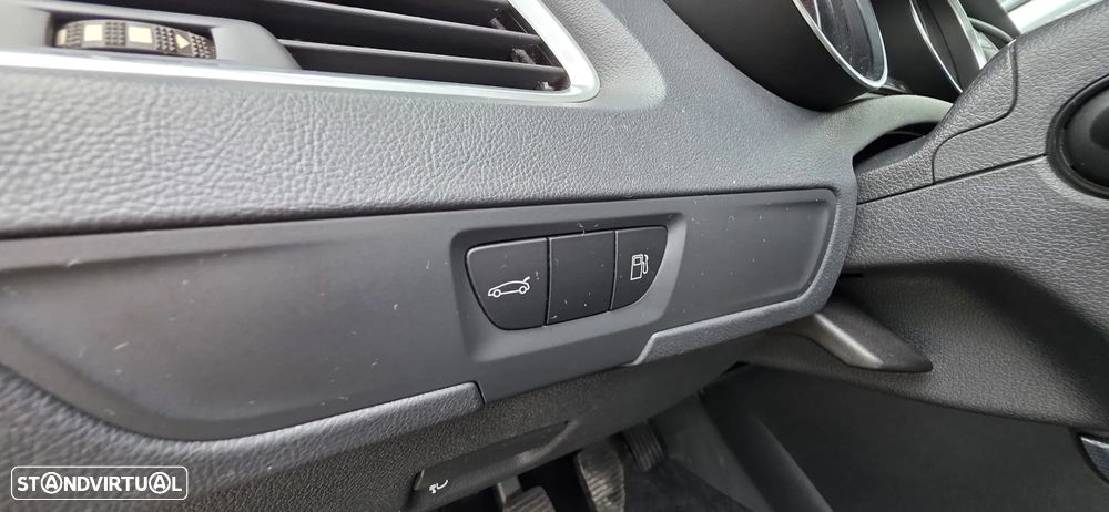 Peugeot 508 SW 1.6 BlueHDi Active - 21