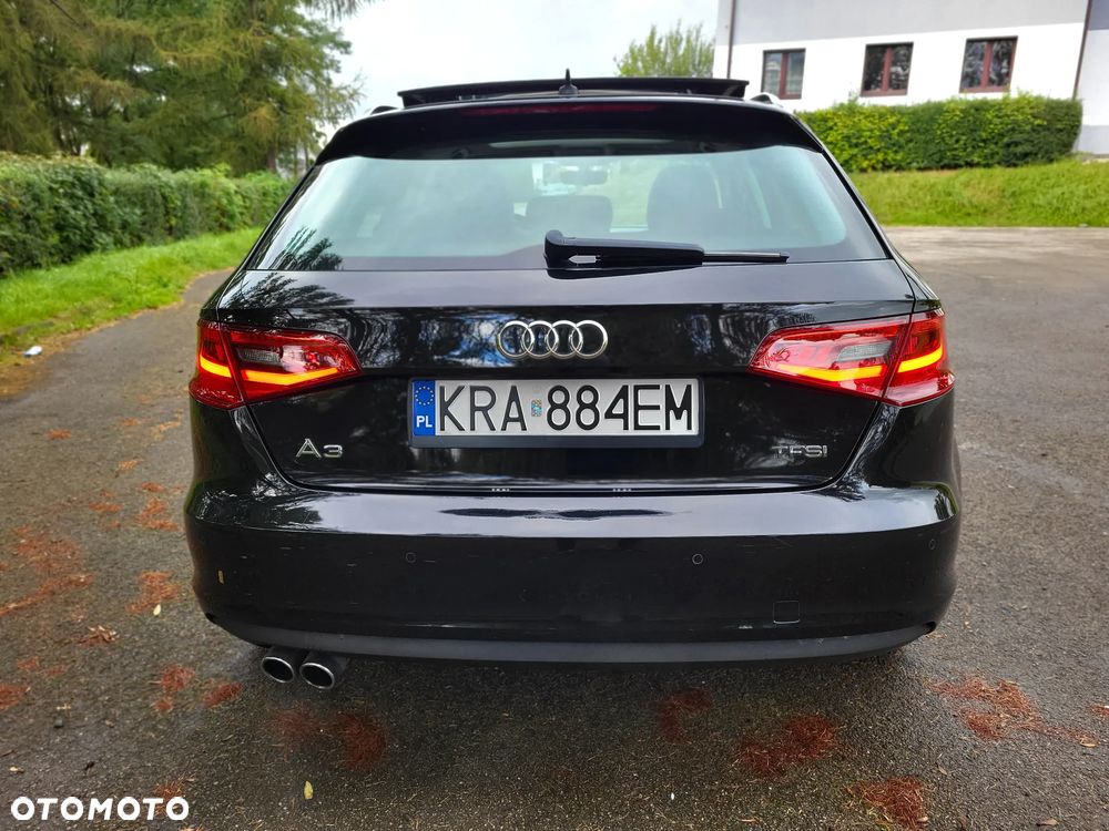 Audi A3 Sportback 1.4 TFSI Ambiente - 10