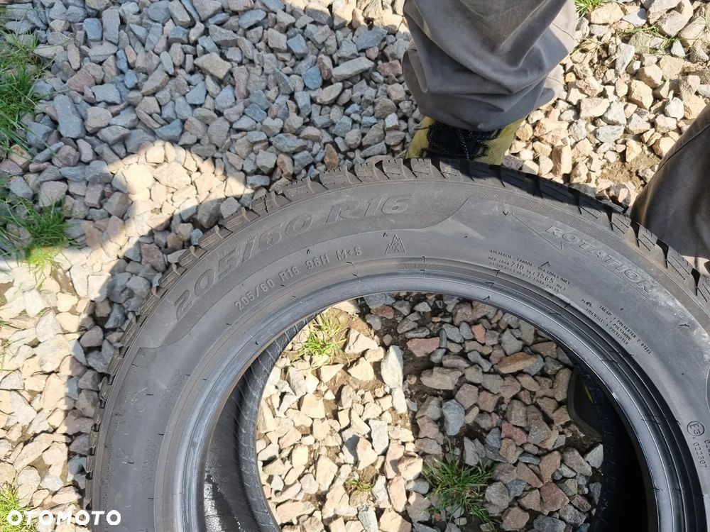 OPONY Pirelli Winter SottoZero 3 205/60R16 96H 2019r,4x5,3mm db stan - 12