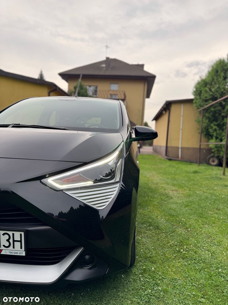 Toyota Aygo x-play - 5
