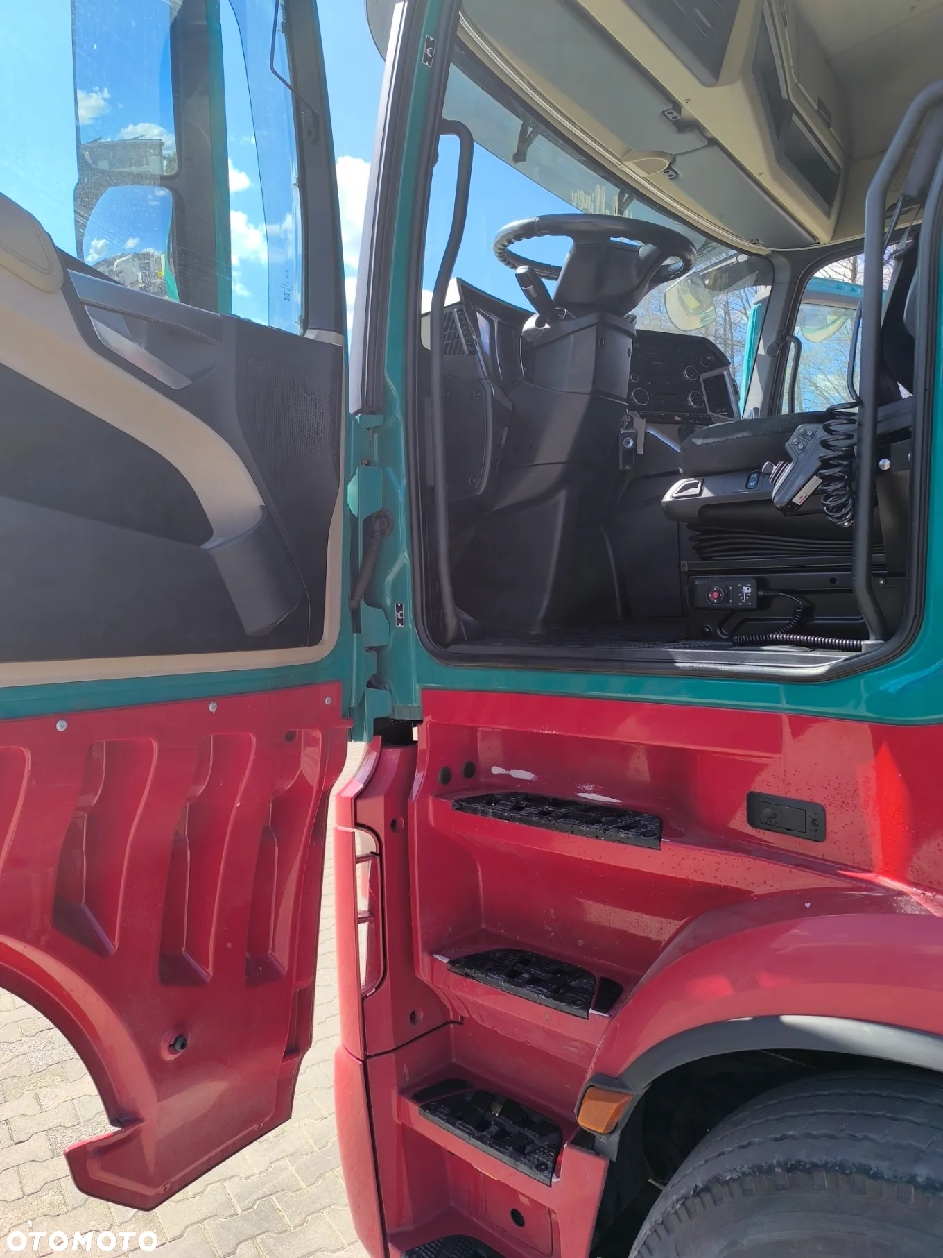 Mercedes-Benz Actros - 7