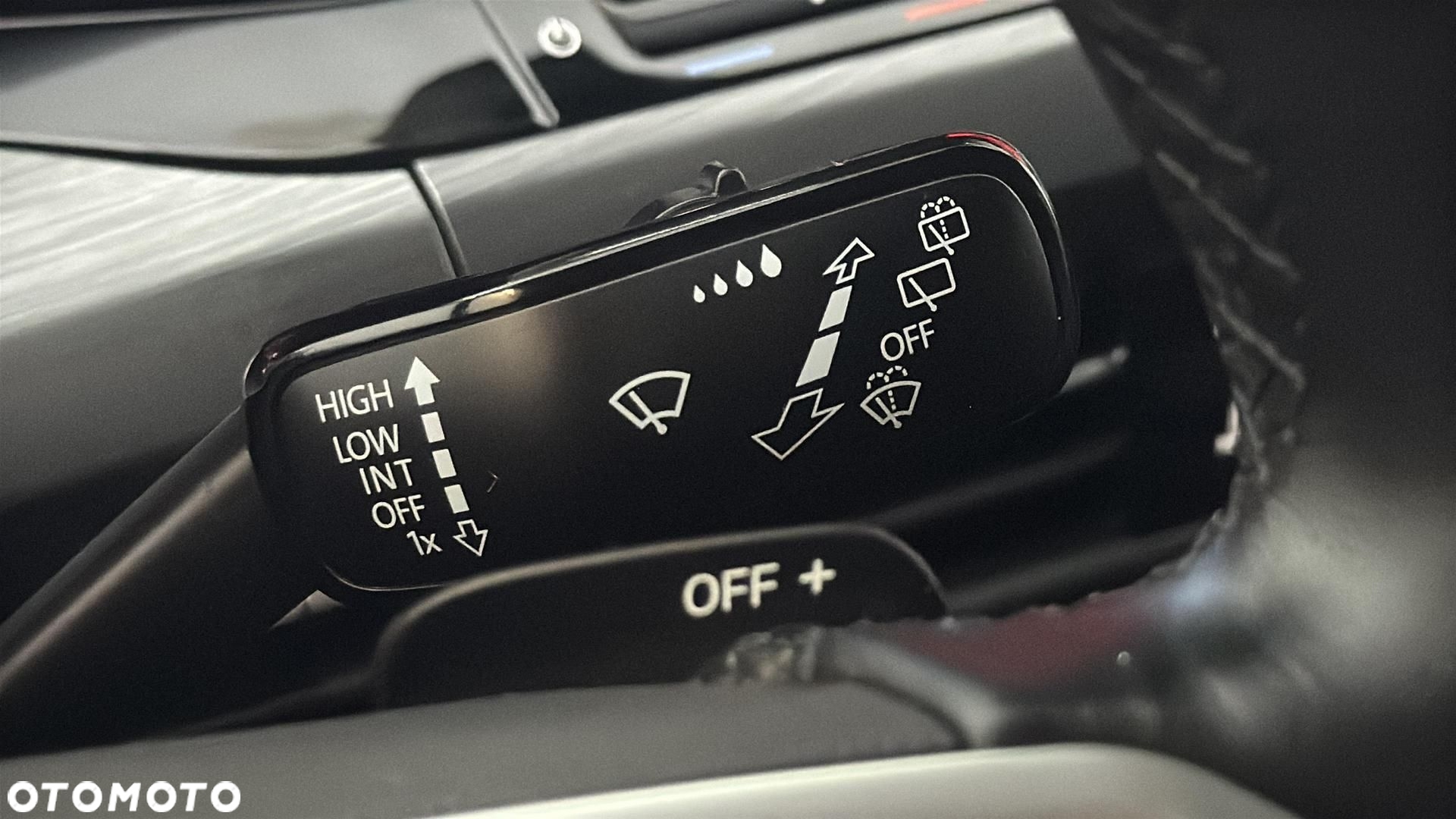 Volkswagen Golf VIII 2.0 TDI Style DSG - 30