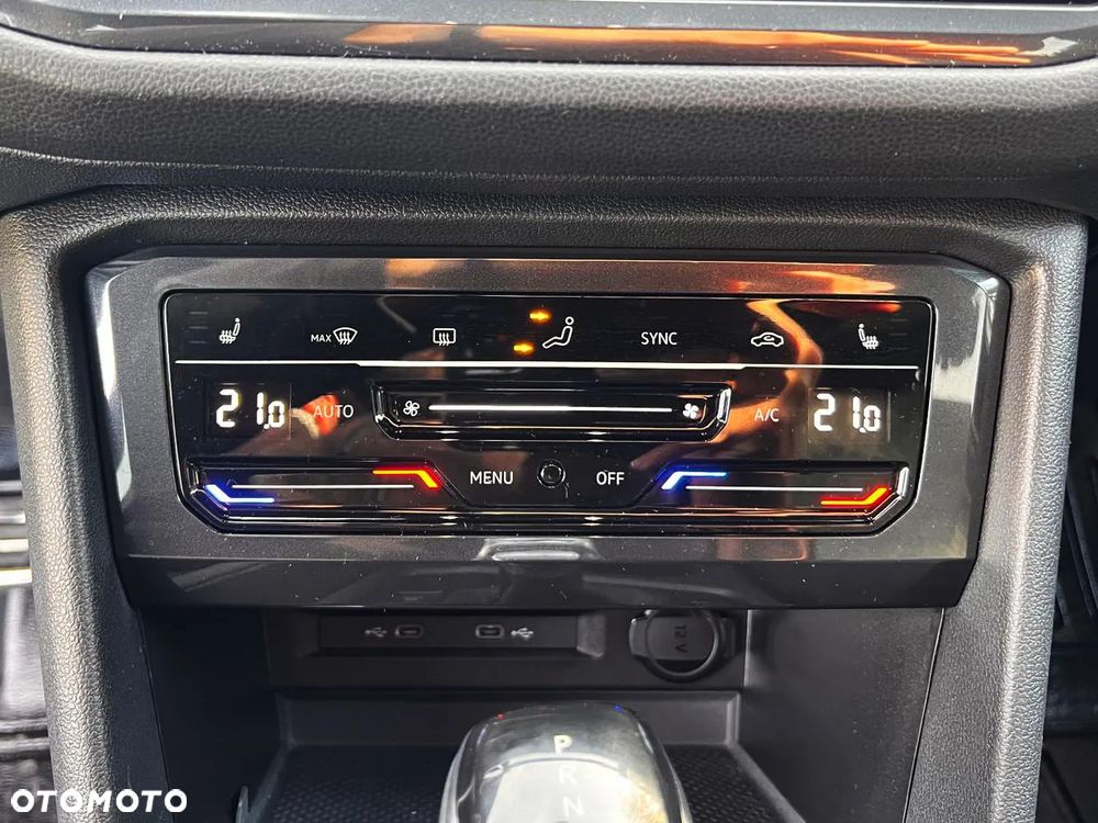 Volkswagen Tiguan 1.5 TSI OPF Move - 24