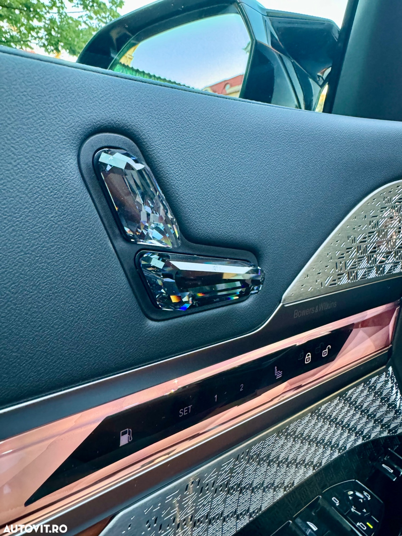 BMW M7 M760e xDrive AT PHEV - 31