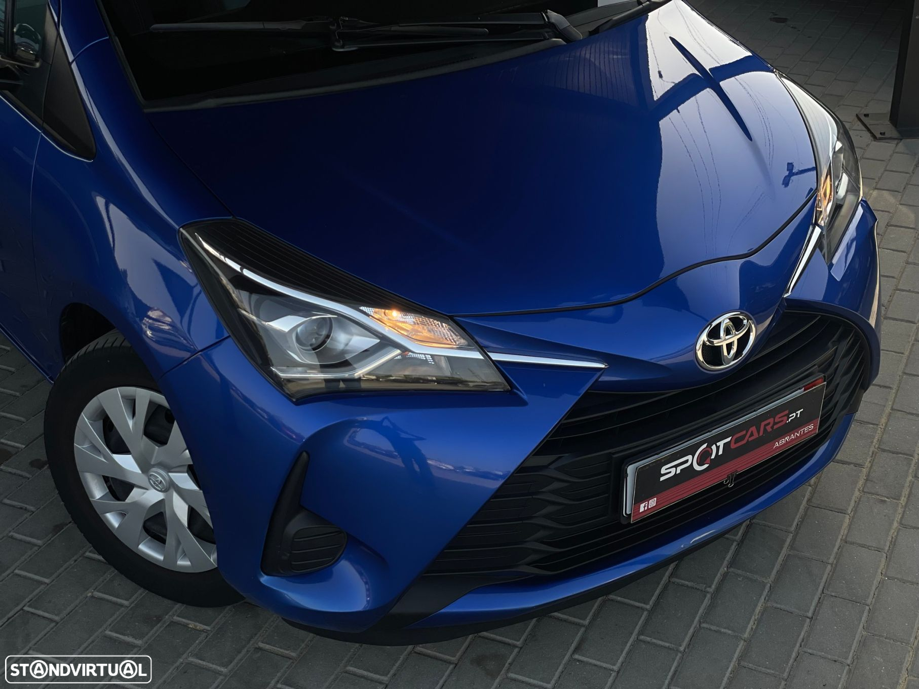 Toyota Yaris 1.0 VVT-i - 2