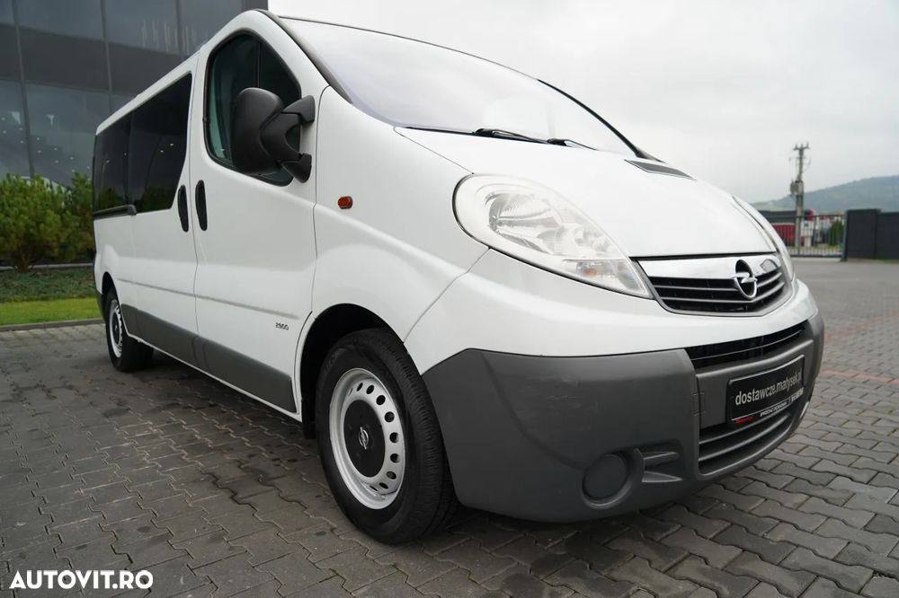 Opel VIVARO / MICROBUZ / 9 LOCURI / REVIZUIT / - 9