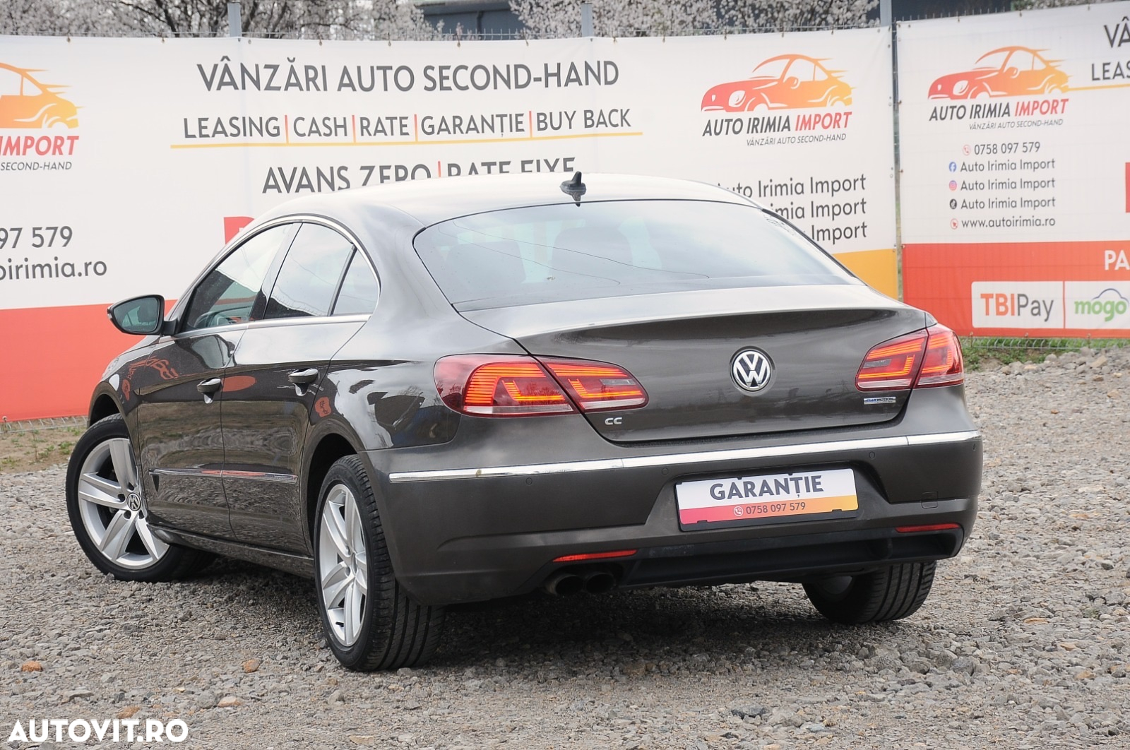 Volkswagen Passat CC 2.0 TDI 4Motion BlueMotion Technology DSG - 3