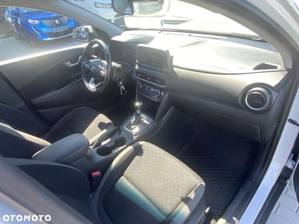 Hyundai Kona - 18