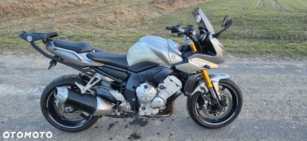 Yamaha FZ - 9