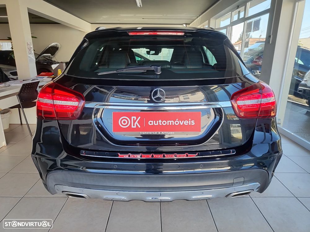 Mercedes-Benz GLA 200 d 7G-DCT AMG Line - 10