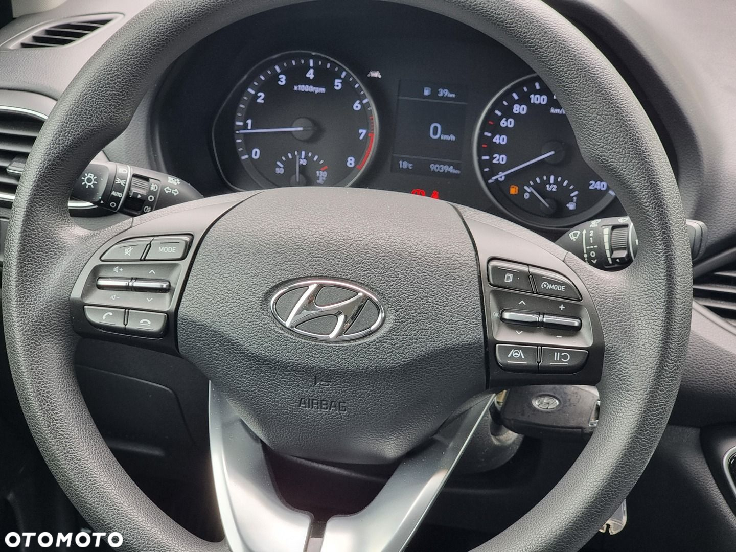 Hyundai i30 1.5 DPI Classic + - 29