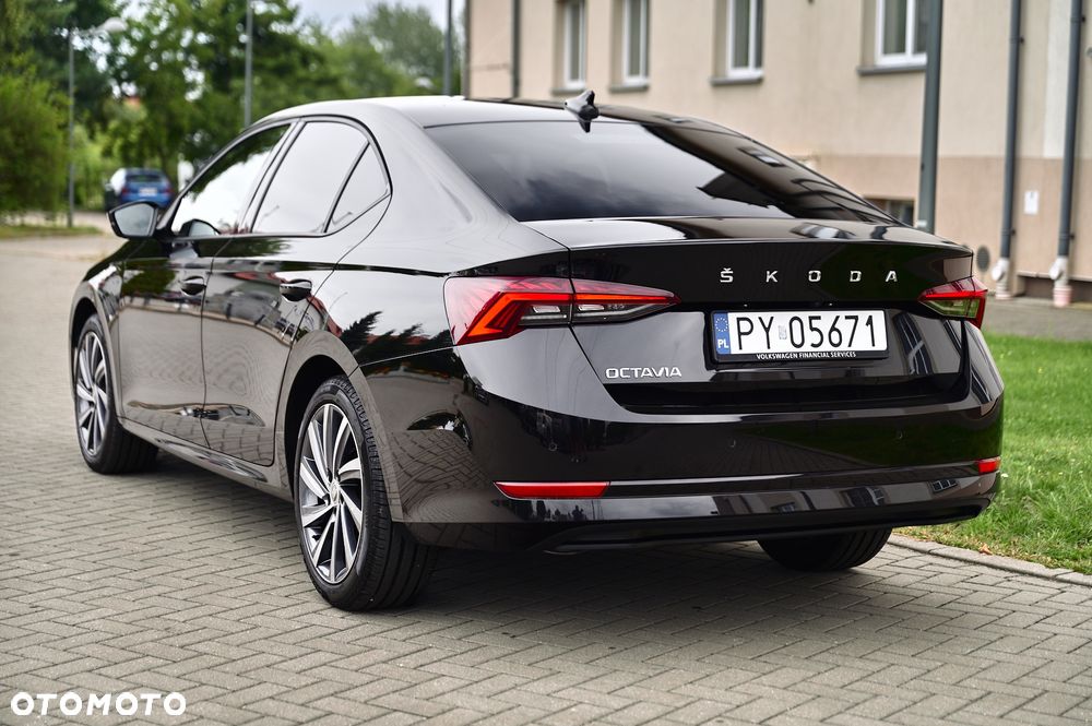 Skoda Octavia 2.0 TDI Ambition DSG - 12