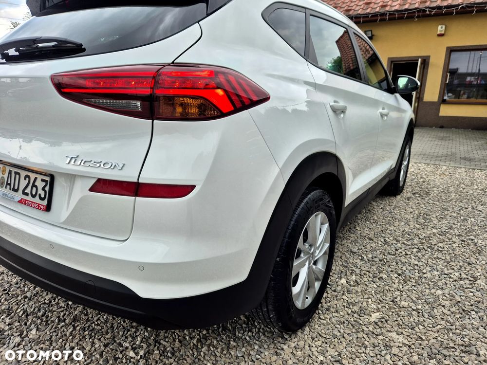 Hyundai Tucson 1.6 GDI BlueDrive Comfort 2WD - 16