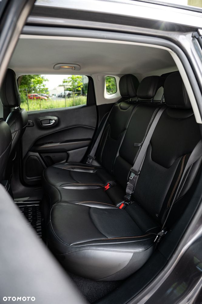 Jeep Compass 1.4 TMair Limited FWD S&S - 25