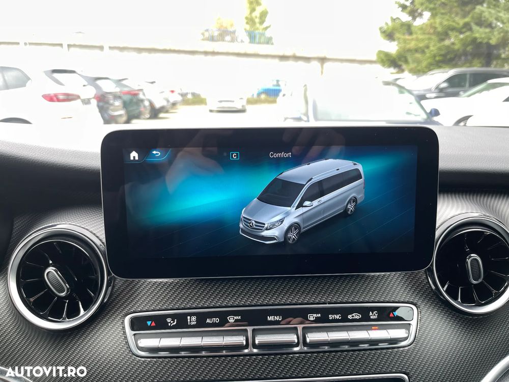 Mercedes-Benz V 300 d Lang 4Matic 9G-TRONIC Exclusive - 22