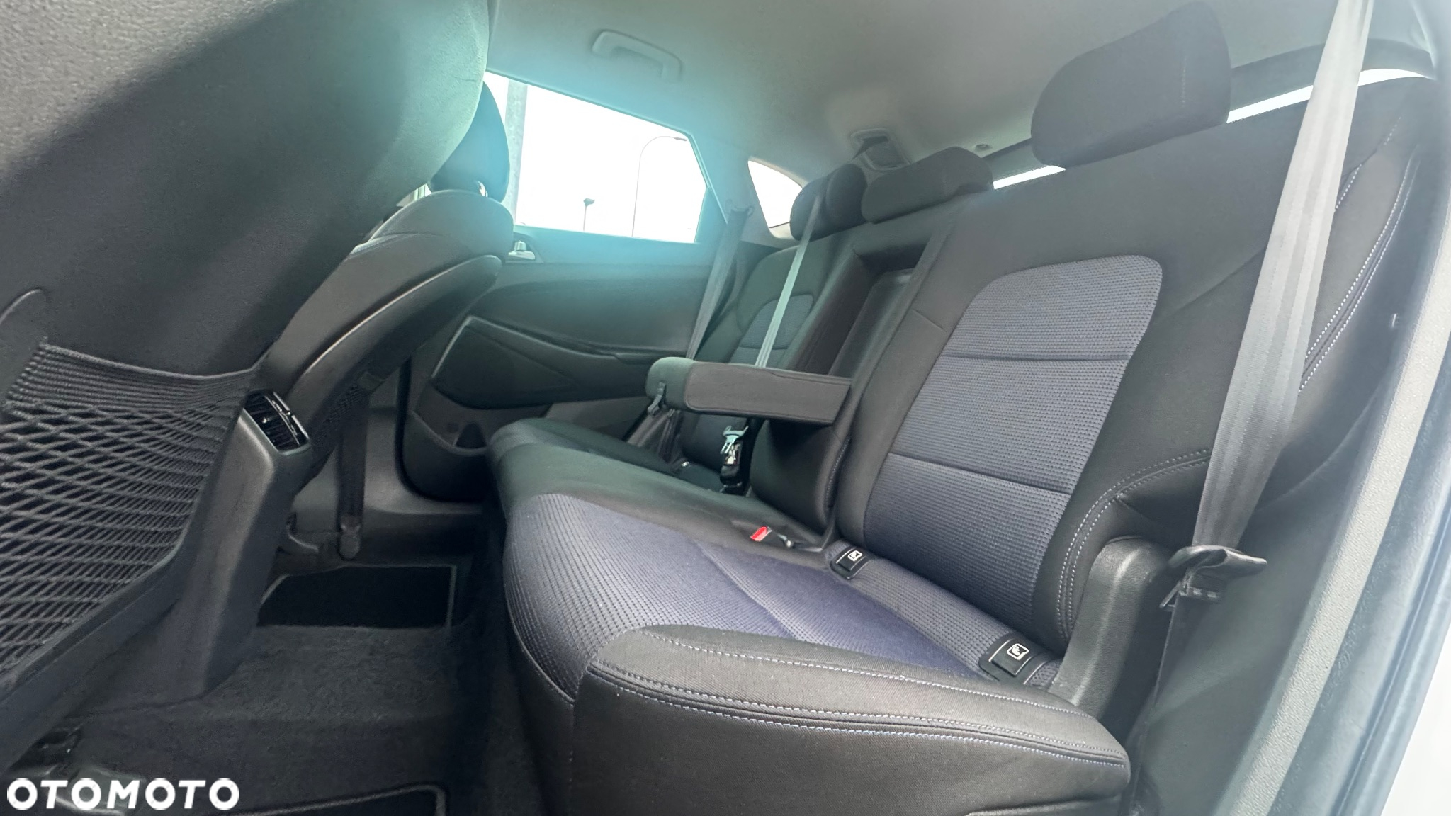 Hyundai Tucson 2.0 CRDi 4WD Automatik Advantage - 19
