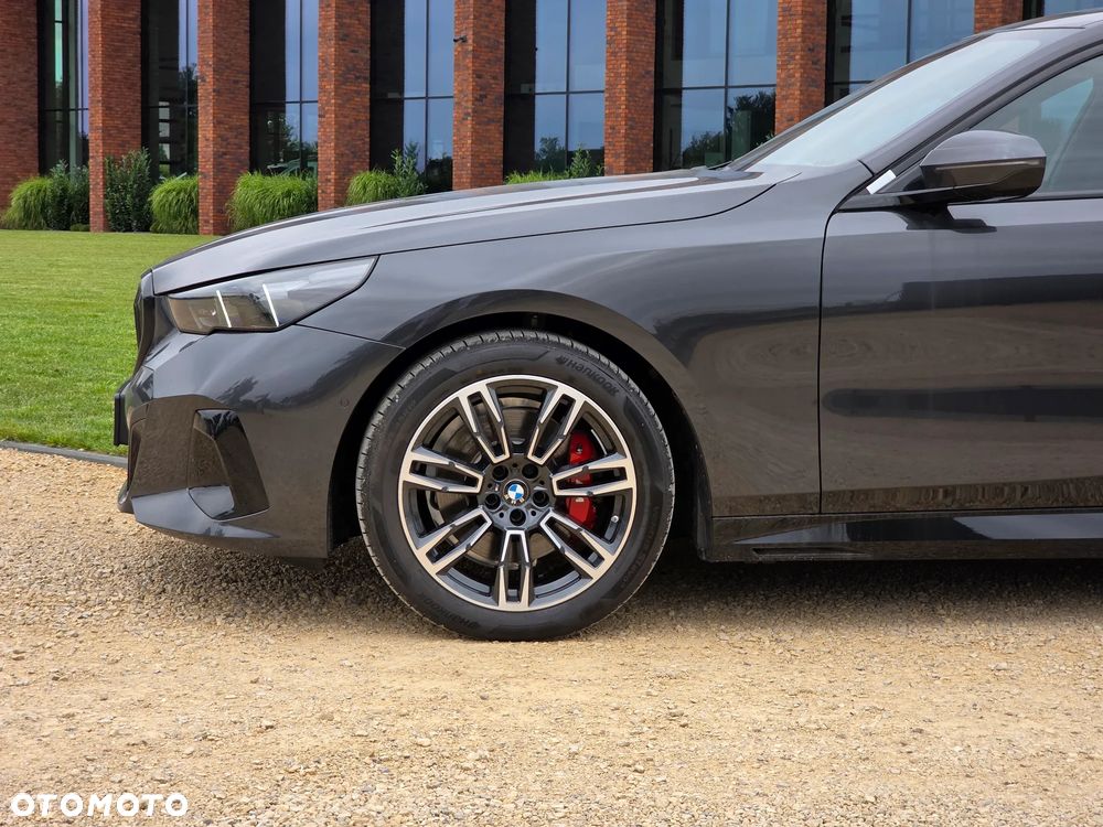 BMW Seria 5 520d mHEV M Sport - 6
