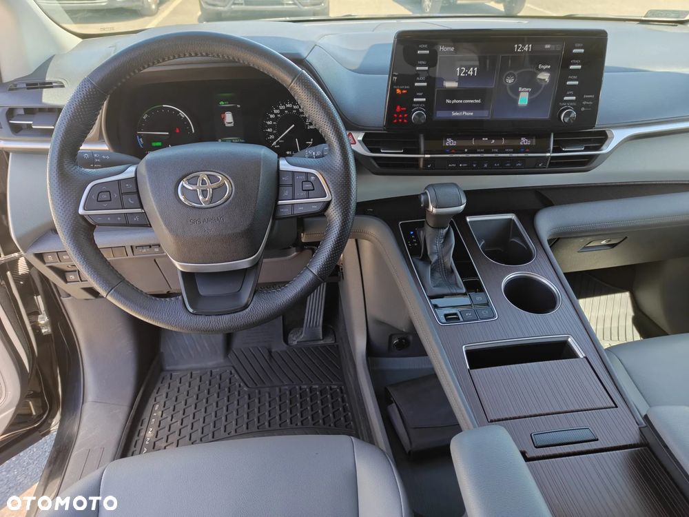 Toyota Sienna - 15