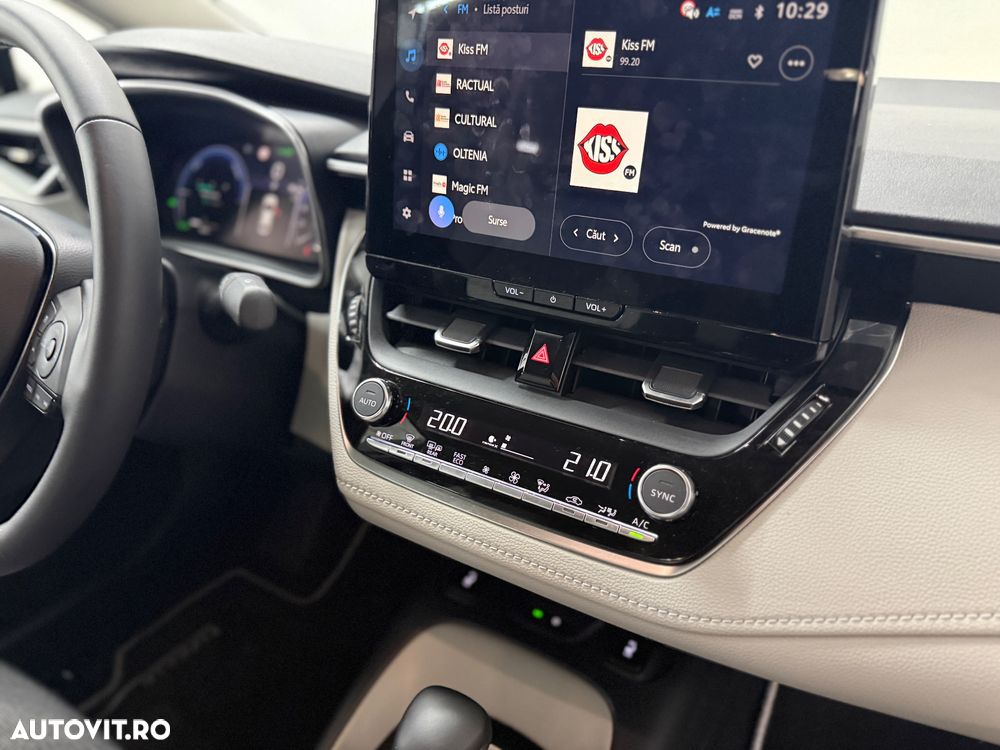 Toyota Corolla 1.8 HEV Dynamic - 11