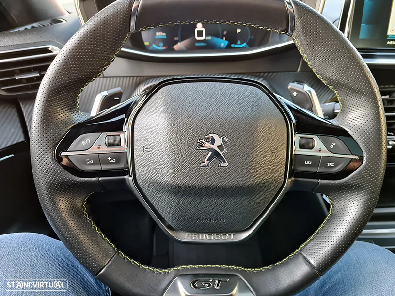 Peugeot 2008 BlueHDi 130 EAT8 GT - 21