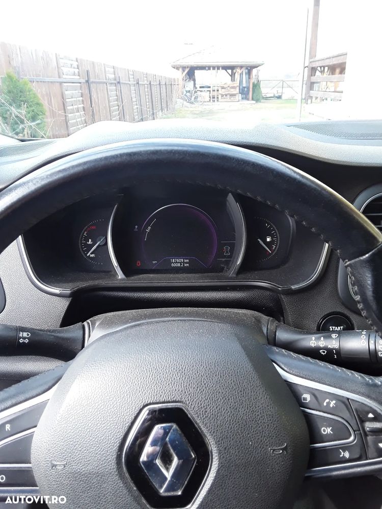 Renault Megane BLUE dCi 115 LIMITED - 3