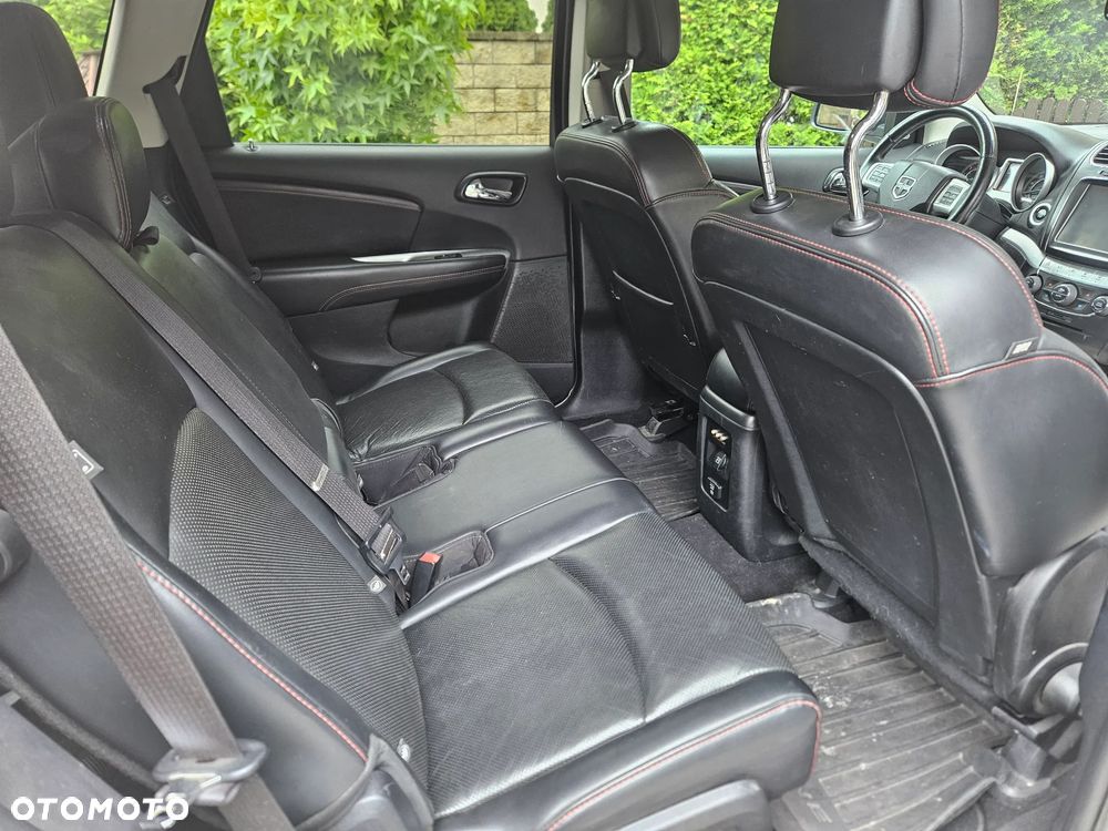 Dodge Journey - 8