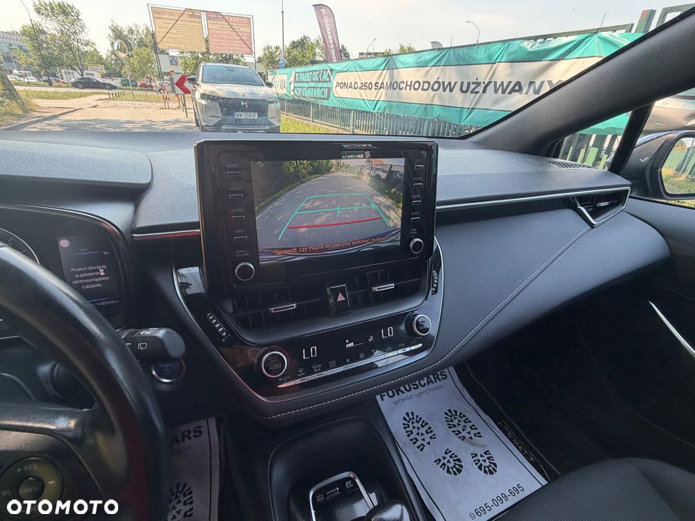 Toyota Corolla 1.8 Hybrid Comfort - 27