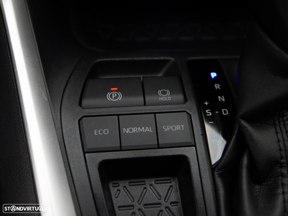 Toyota RAV4 2.5 HDF Square Collection - 17