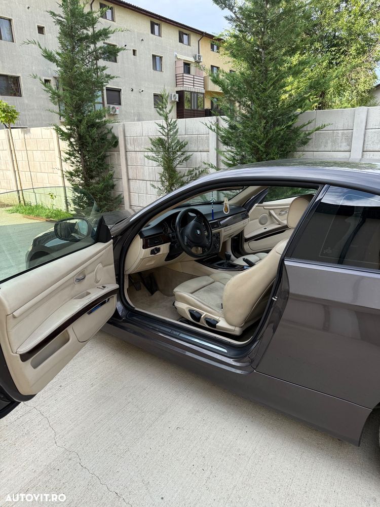 BMW Seria 3 320d - 6