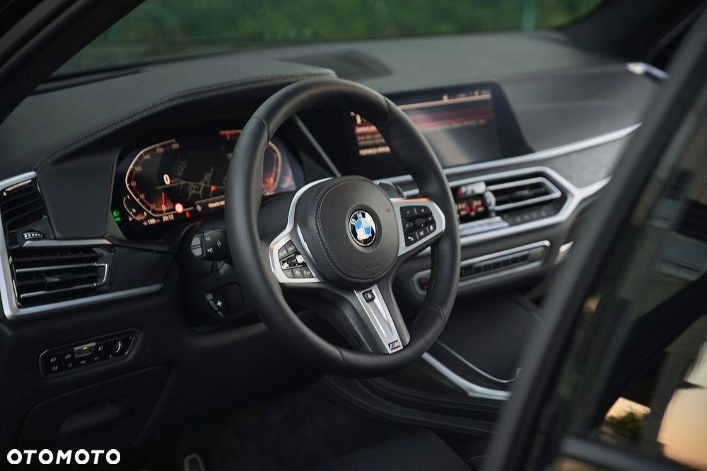 BMW X7 xDrive40i sport - 26