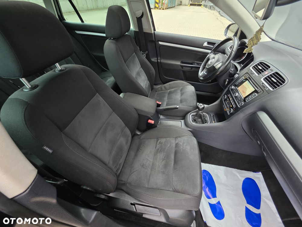 Volkswagen Golf 1.4 TSI Highline - 27