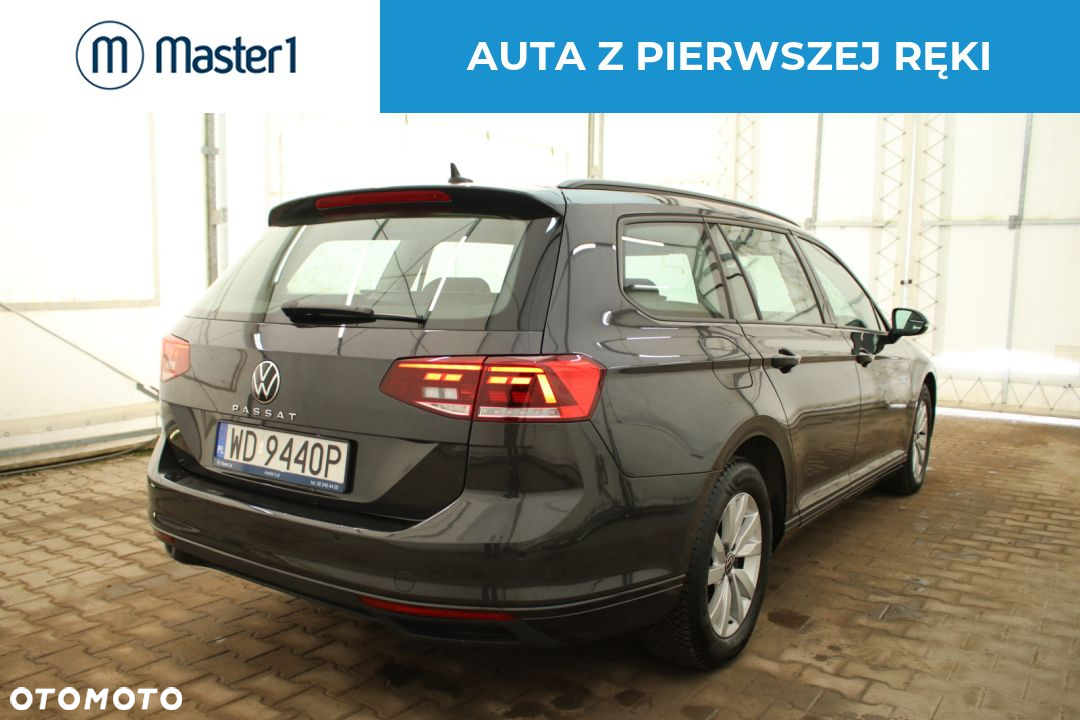 Volkswagen Passat 1.5 TSI EVO Essence DSG - 4