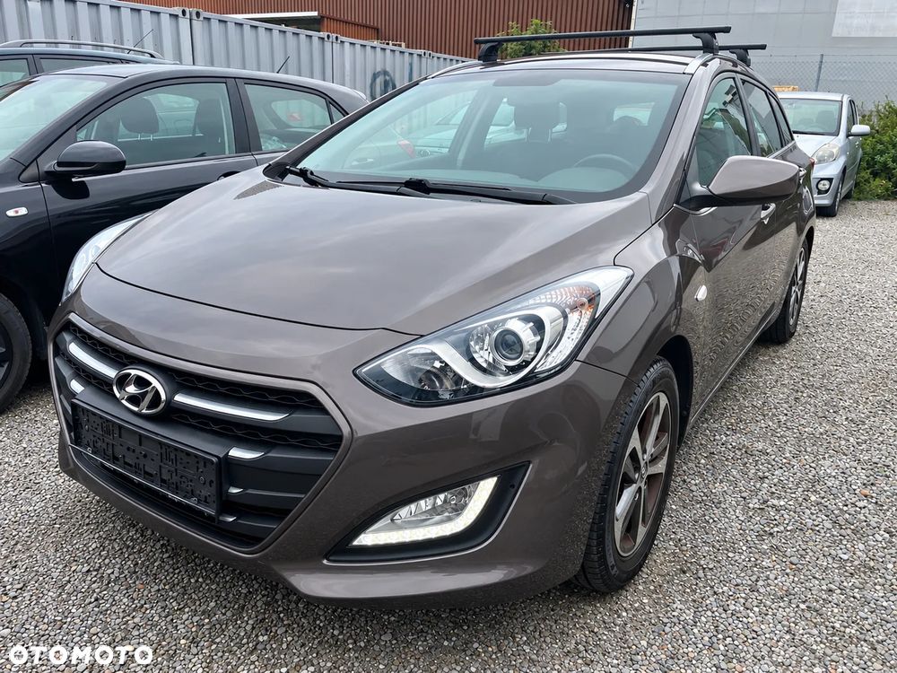 Hyundai i30 1.4 Comfort - 1