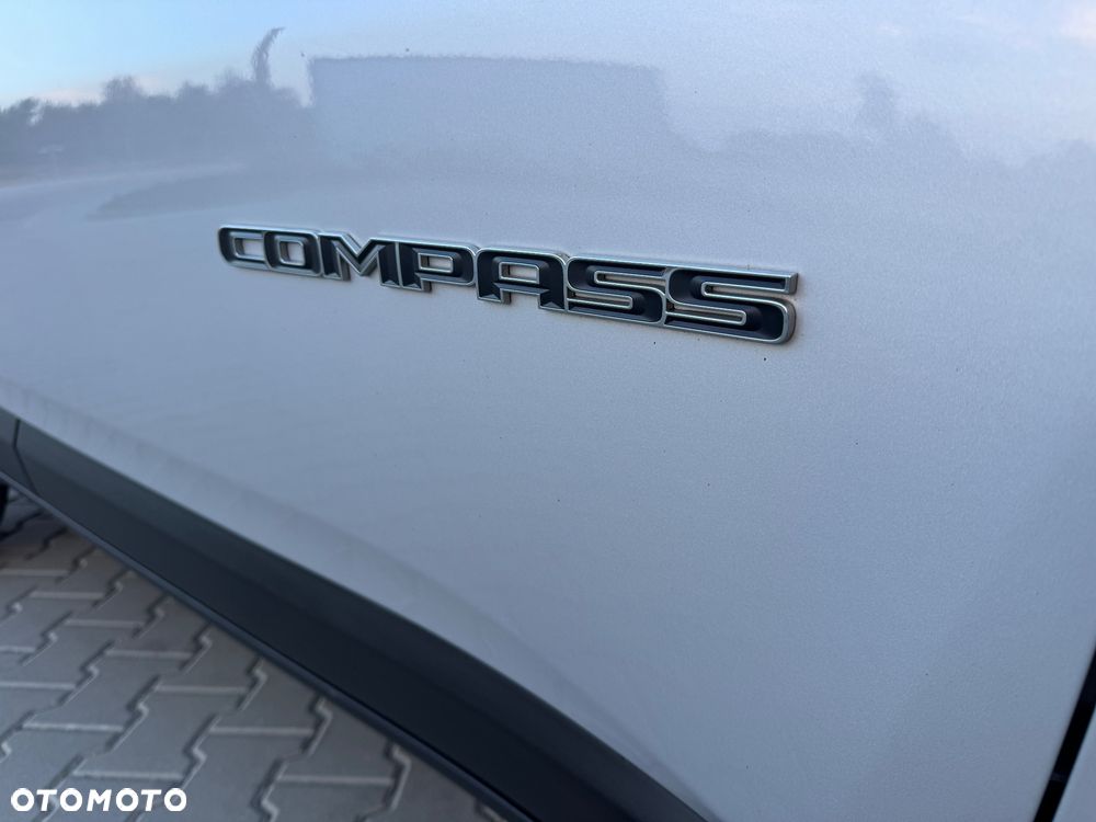 Jeep Compass 1.5 T4 mHEV Limited FWD S&S DCT - 37