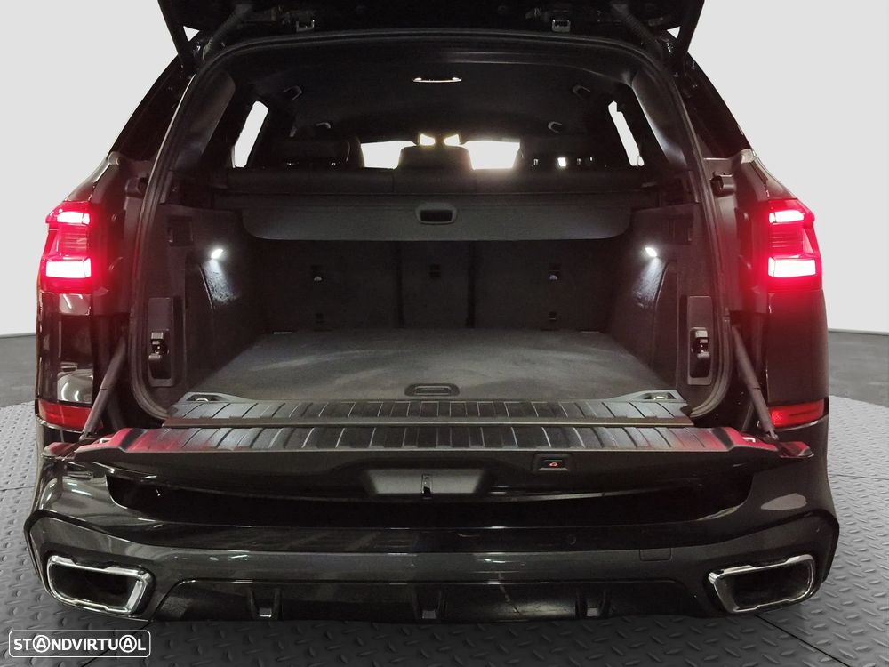 BMW X5 30 d xDrive Pack M - 33