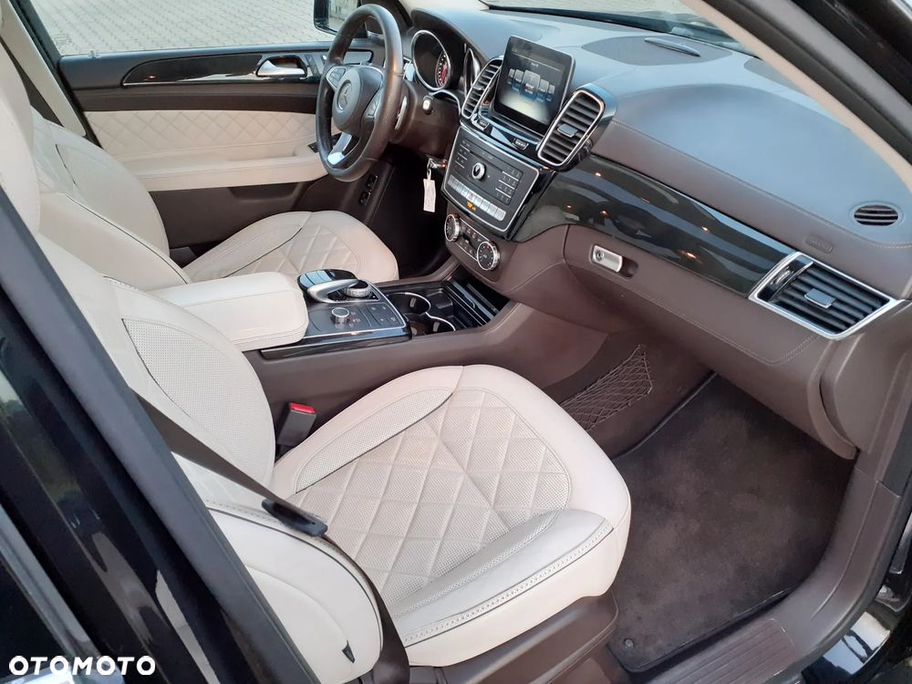 Mercedes-Benz GLS 350 d 4Matic 9G-TRONIC Grand Edition - 19