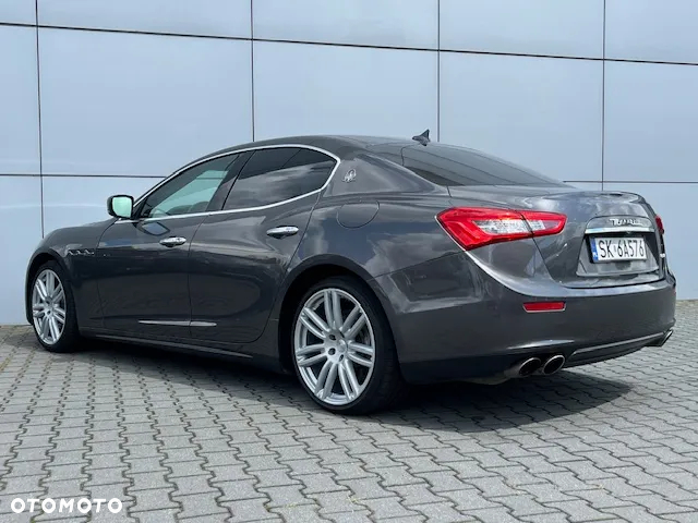 Maserati Ghibli S - 10