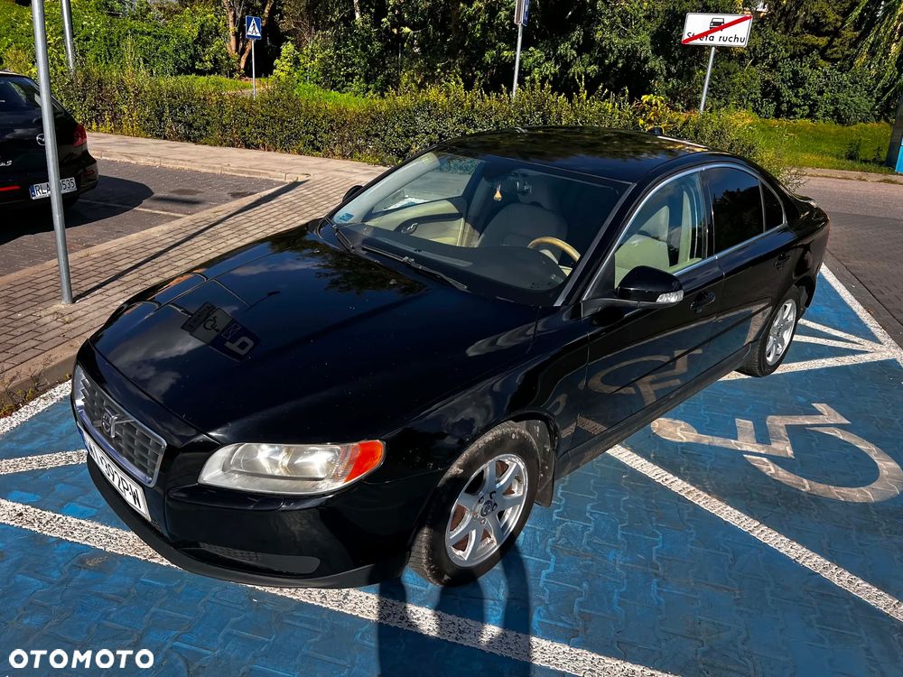 Volvo S80