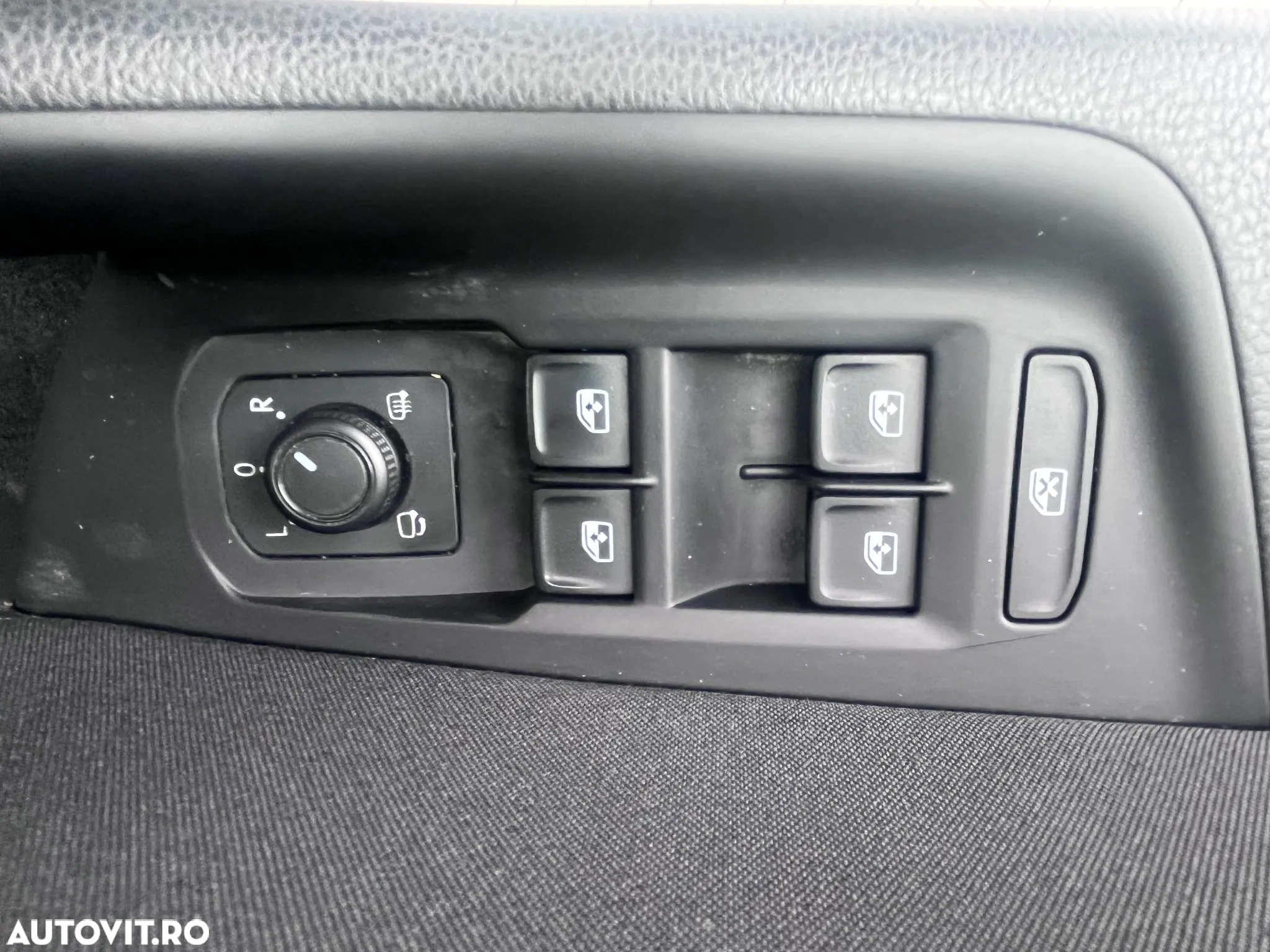Volkswagen Passat - 10