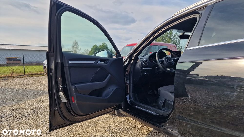 Audi A3 Sportback - 3