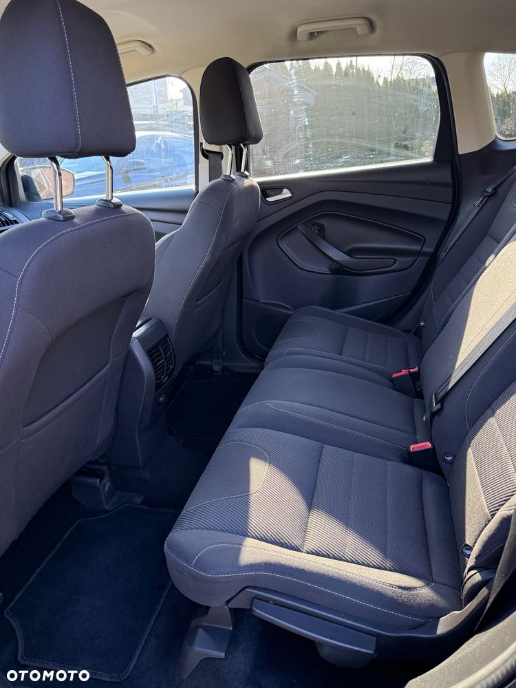 Ford Kuga 2.0 TDCi 4x4 SYNC - 28