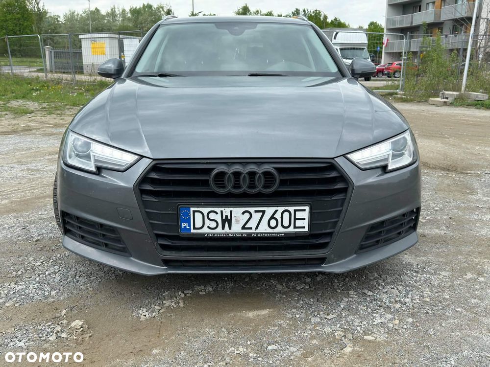 Audi A4 Avant 2.0 TDI DPF Ambiente - 10