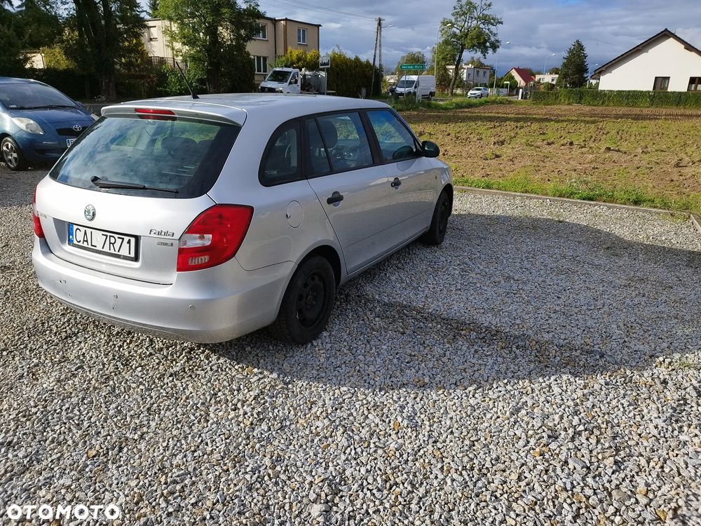 Skoda Fabia - 3