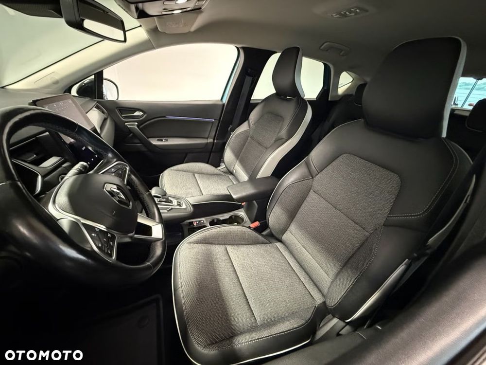 Renault Captur E-TECH 160 INTENS - 13