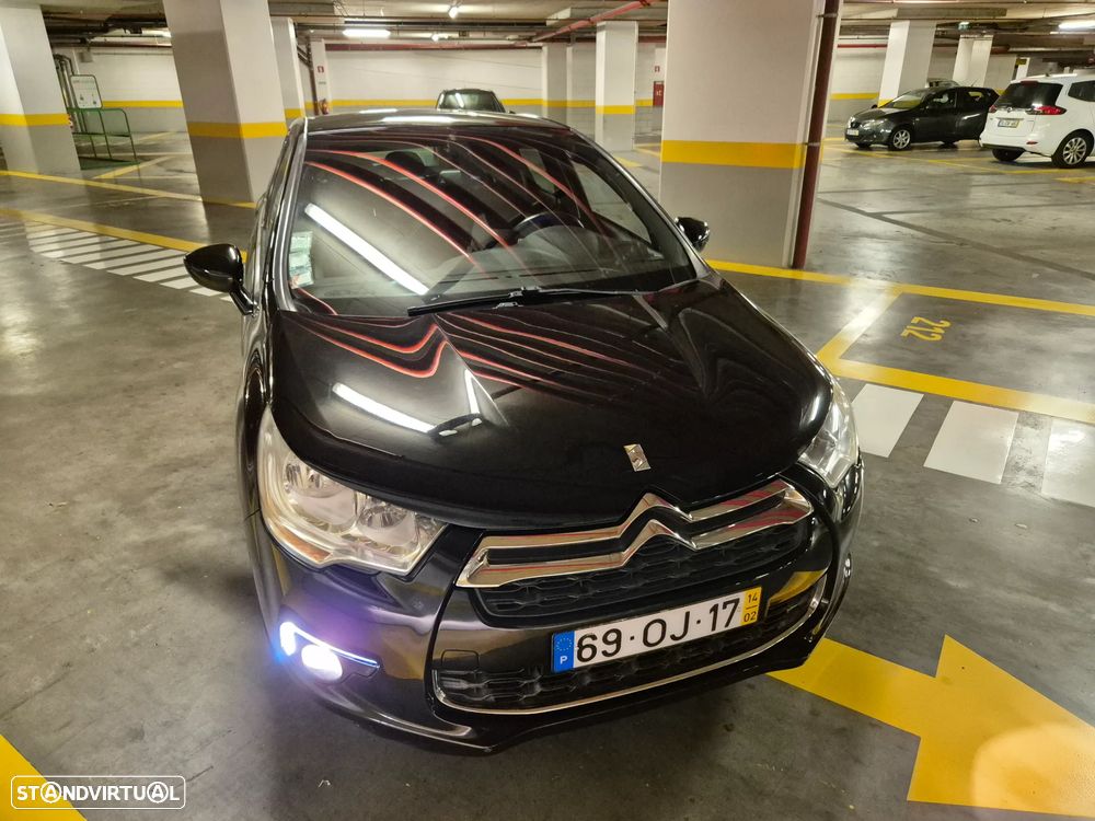 Citroën DS4 1.6 e-HDi So Chic - 8
