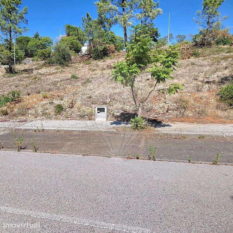 Terreno  para venda - Grande imagem: 2/4