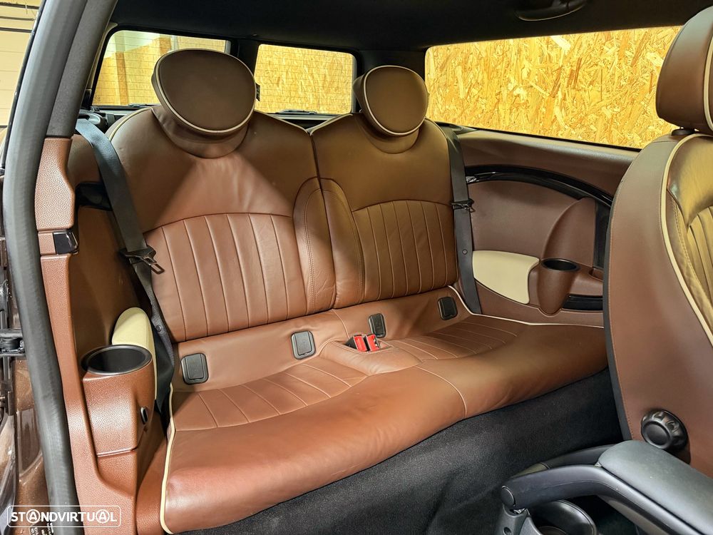 MINI Clubman Cooper D - 24