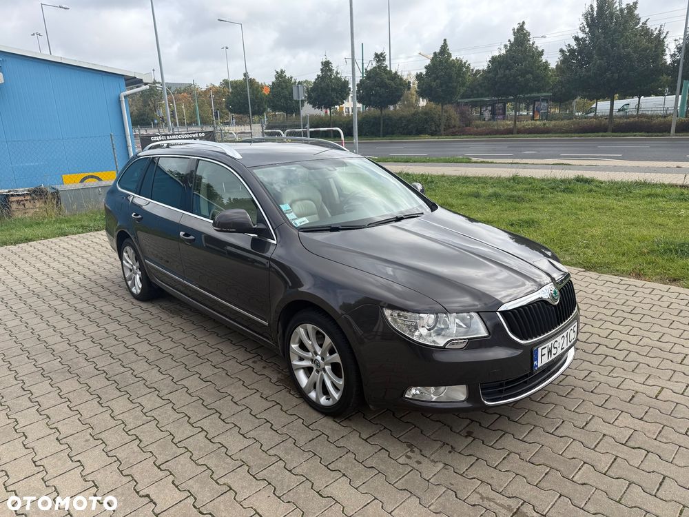 Skoda Superb 1.8 TSI Elegance DSG - 3