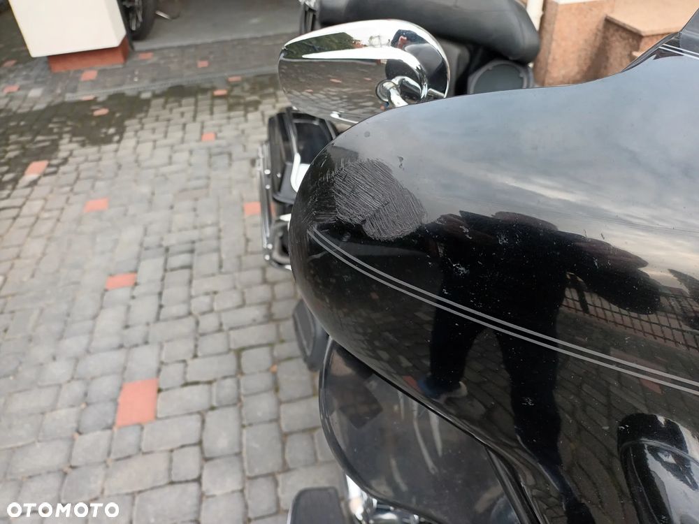 Harley-Davidson FLHTCU Ultra - 17